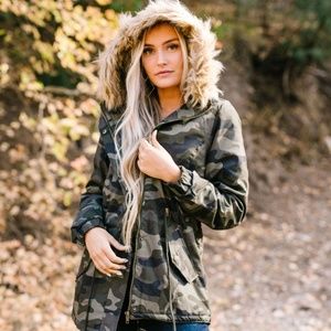 SOLD OUT! Alaskan Wilds Anorak in Olive Camo